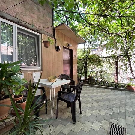 شقة تبليسي  في Cortile المظهر الخارجي الصورة